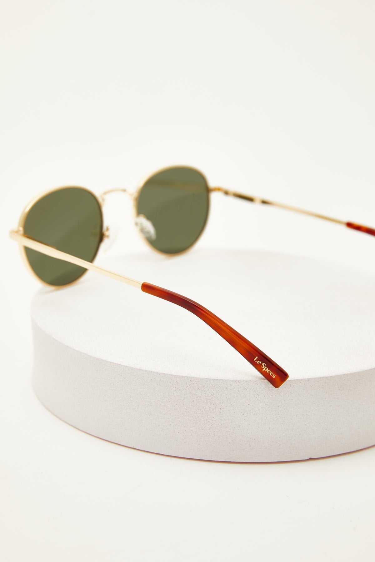 Le Specs Lost Legacy Gold/Green